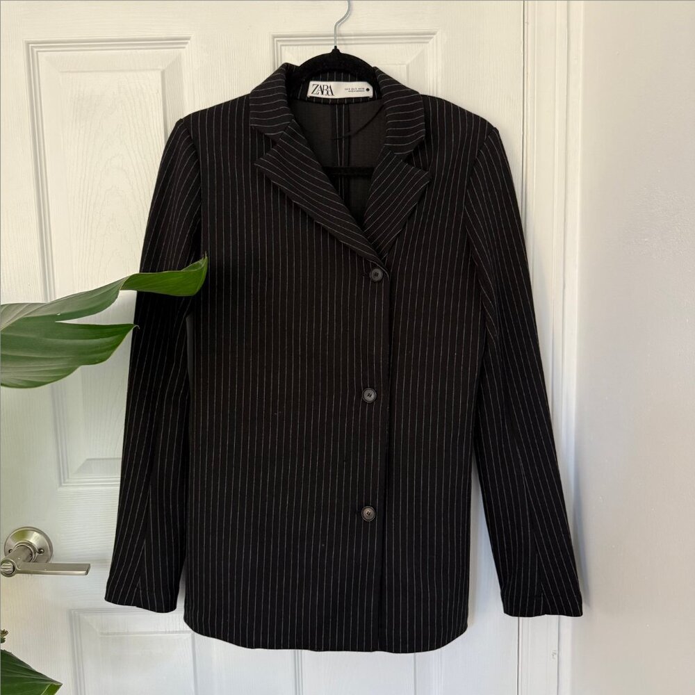 ZARA Black Pinstripe Blazer – Size S